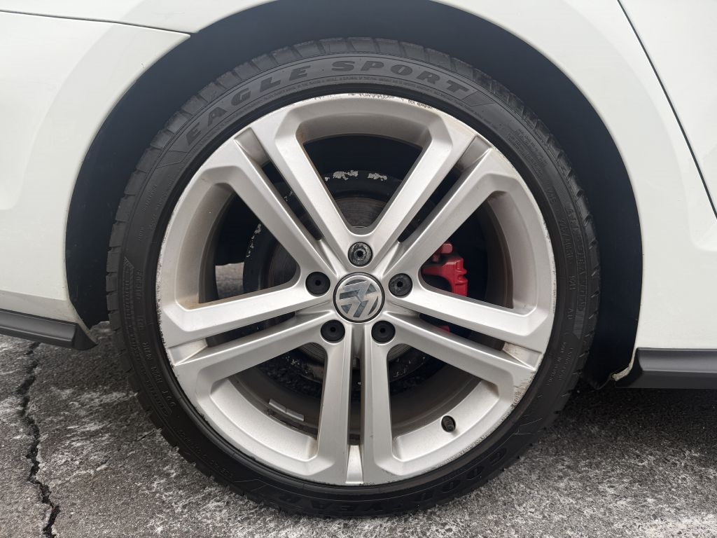 Volkswagen Jetta  2017