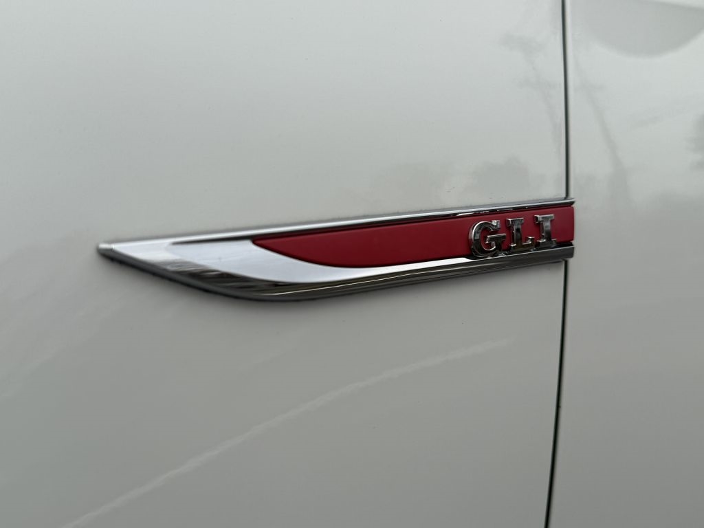 Volkswagen Jetta  2017