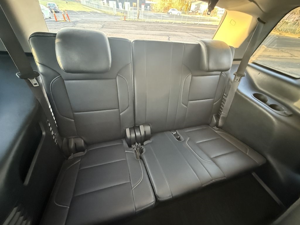 Chevrolet Tahoe  2017