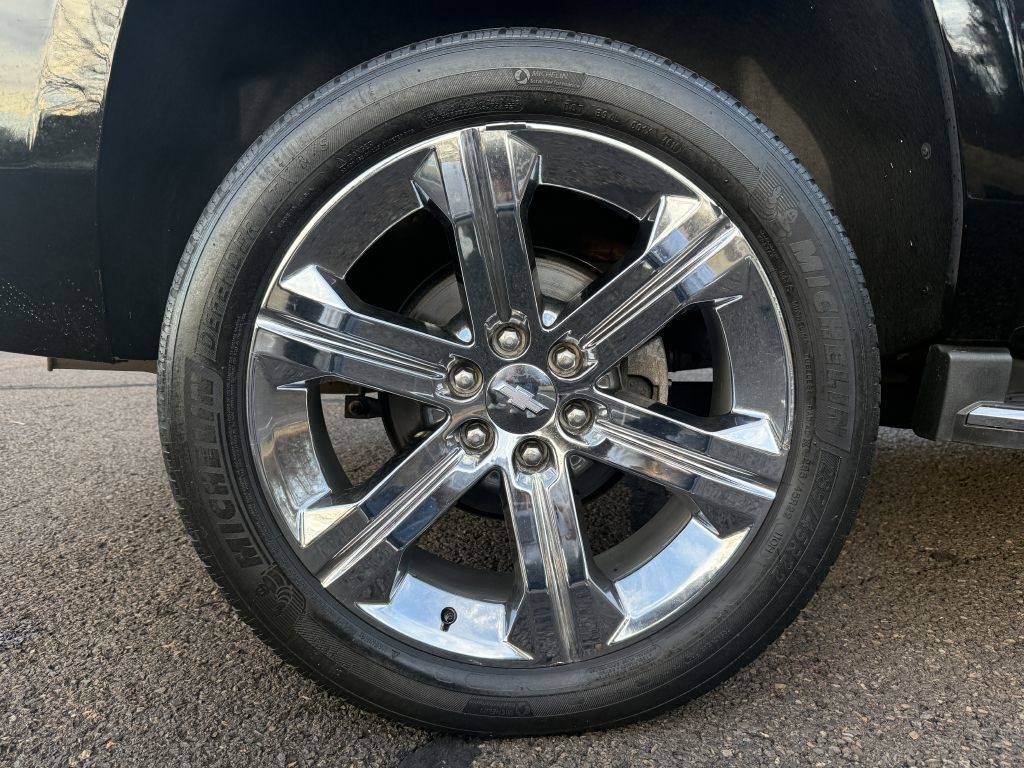 Chevrolet Tahoe  2017