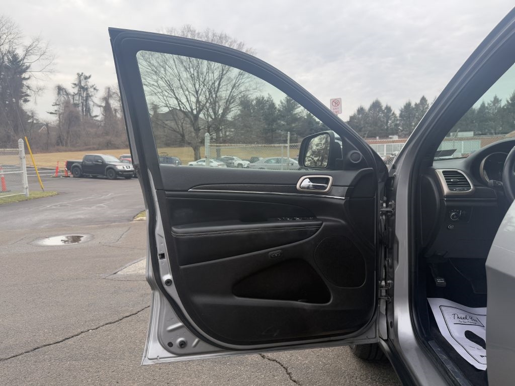 Jeep Grand Cherokee  2017