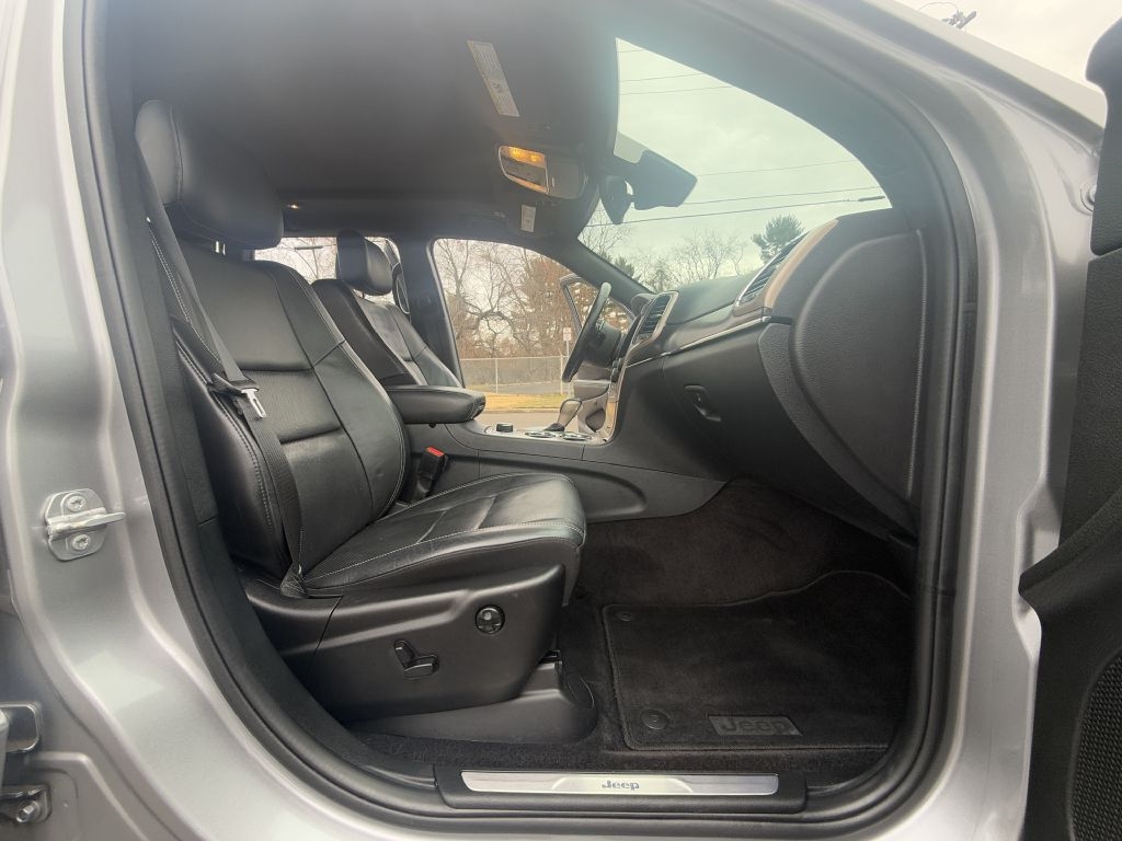 Jeep Grand Cherokee  2017