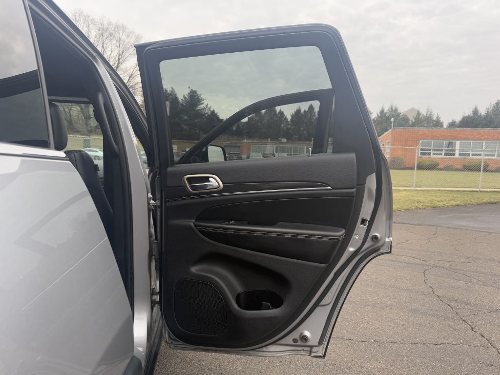 Jeep Grand Cherokee  2017