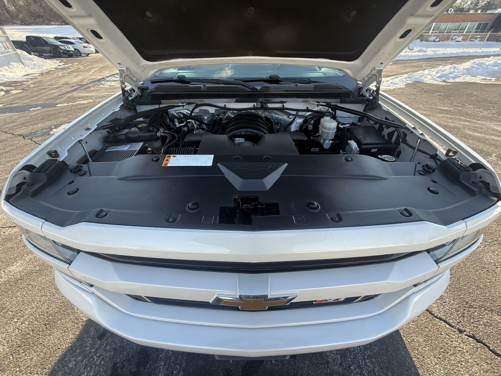 Chevrolet Silverado 1500  2018