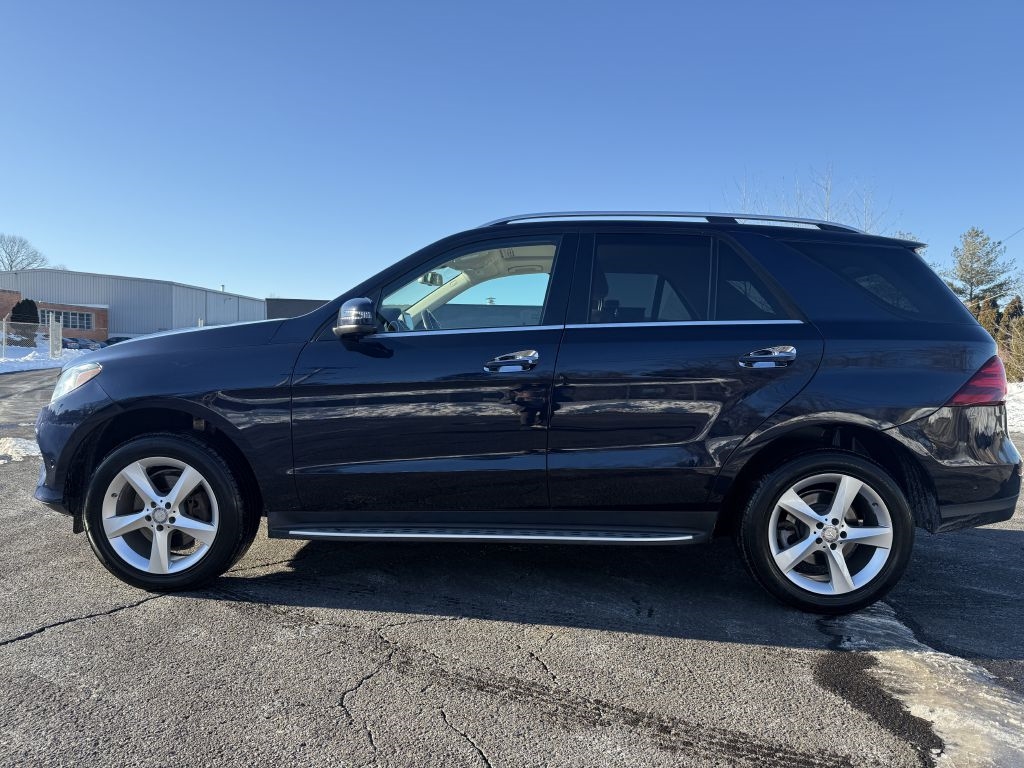 Mercedes-Benz GLE-Class  2016