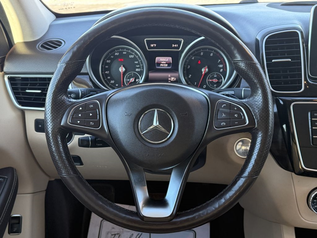 Mercedes-Benz GLE-Class  2016