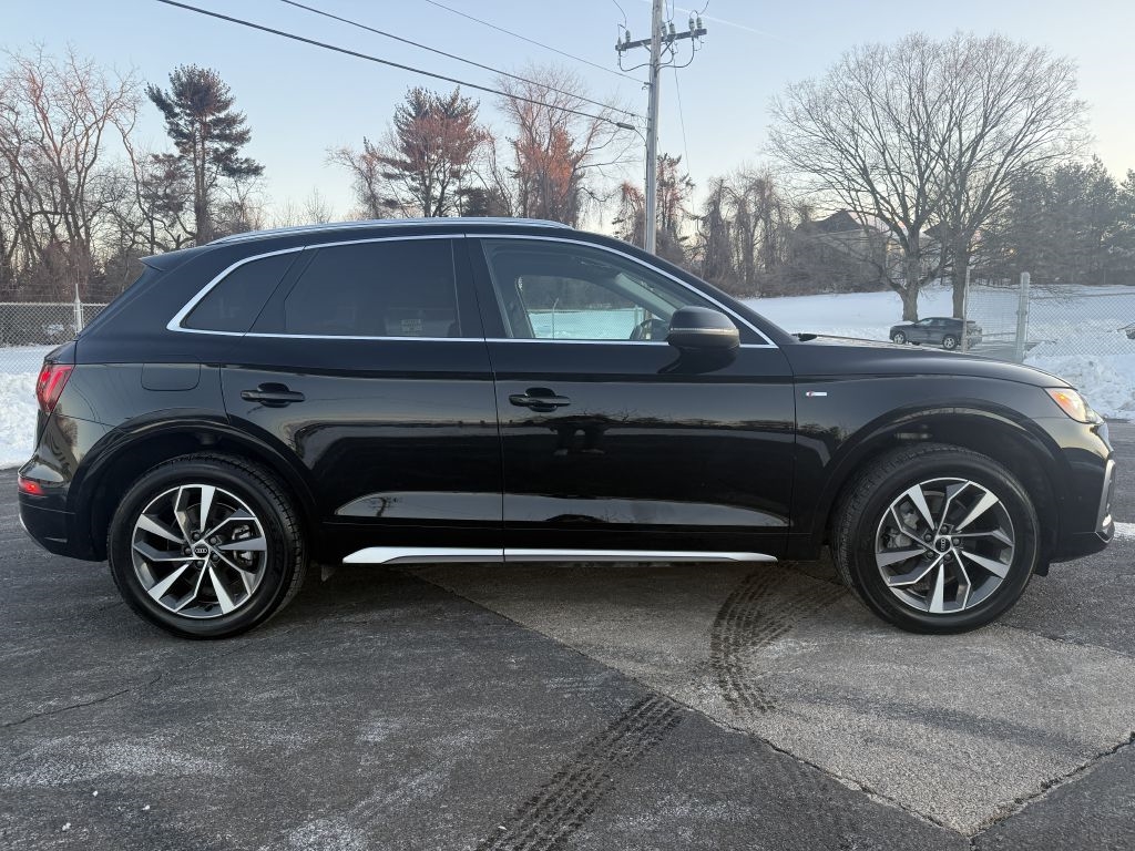 Audi Q5  2022