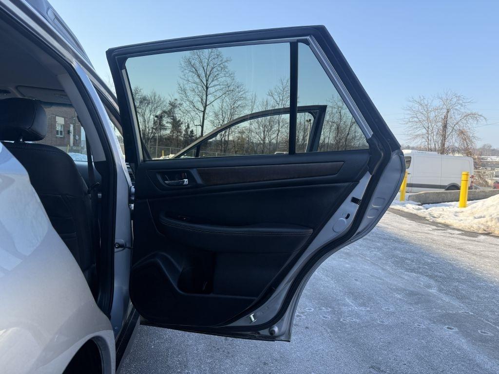 Subaru Outback  2016