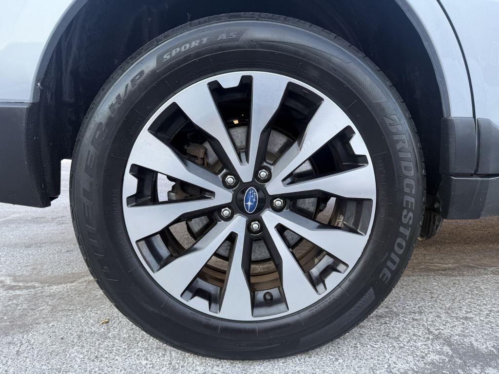 Subaru Outback  2016