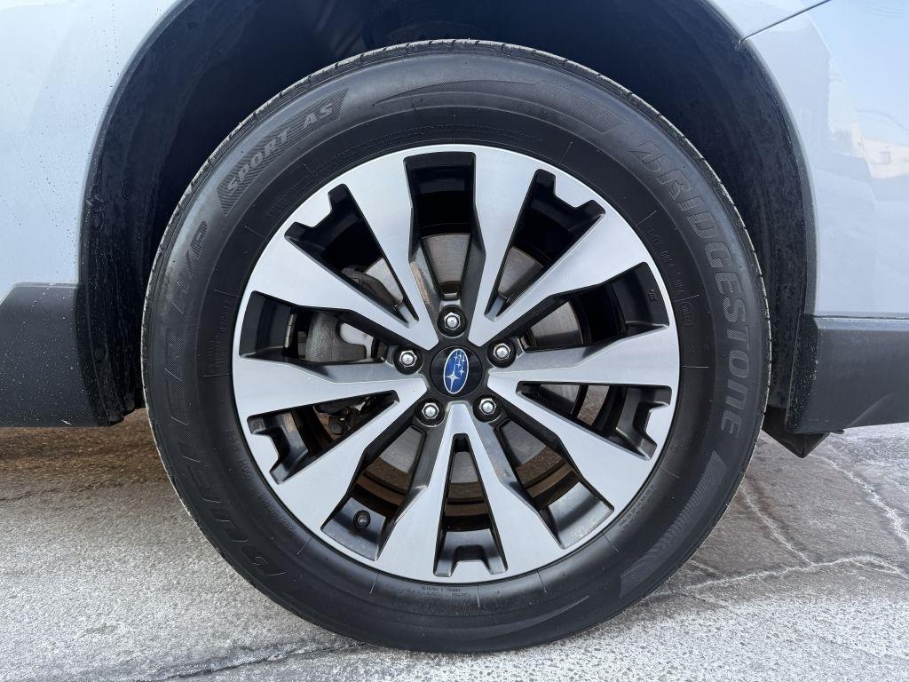 Subaru Outback  2016