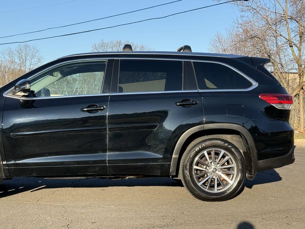 Toyota Highlander  2018