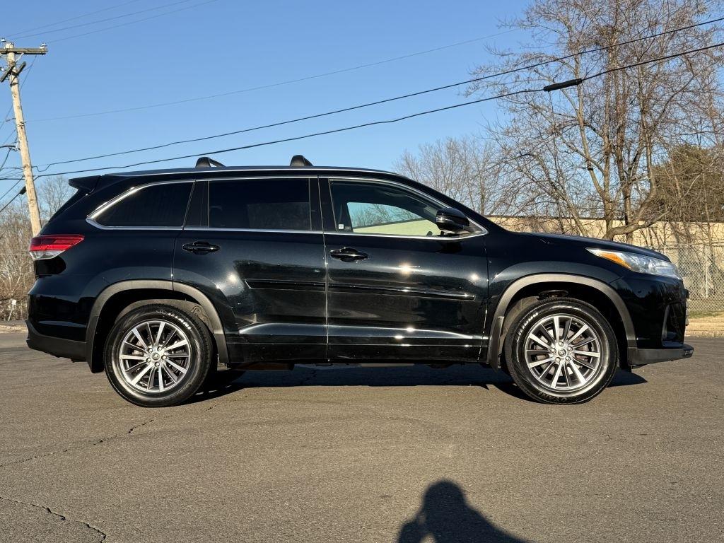 Toyota Highlander  2018