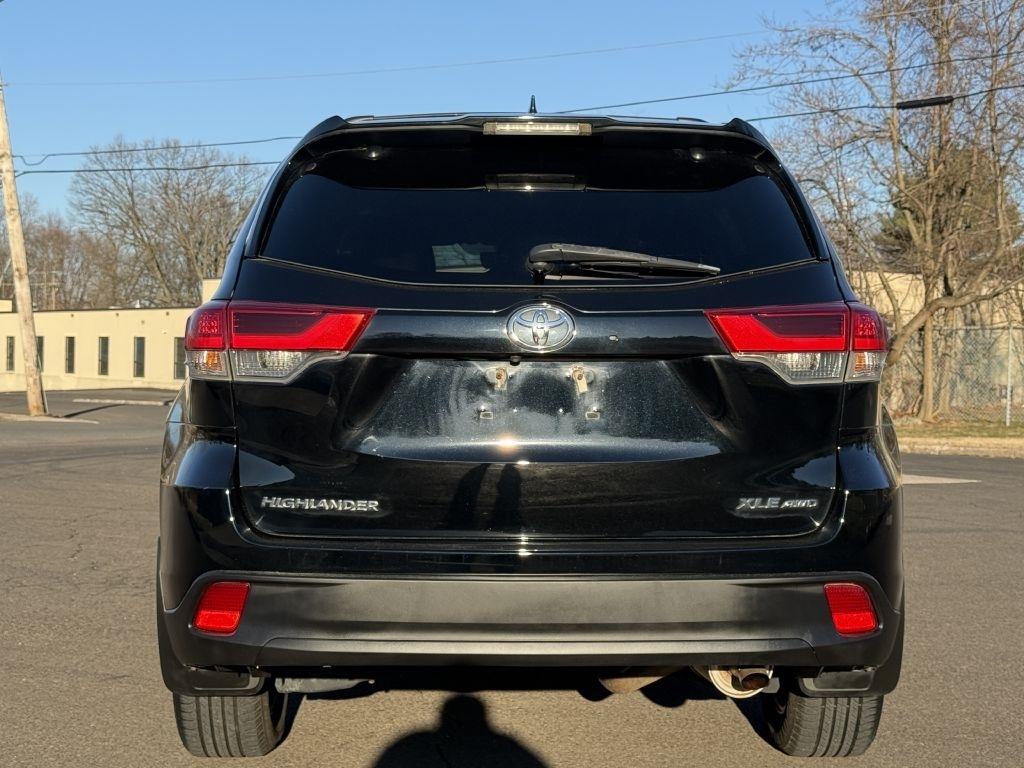Toyota Highlander  2018