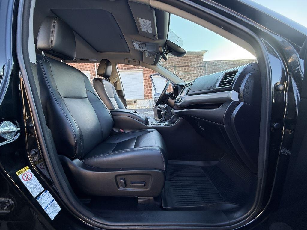 Toyota Highlander  2018