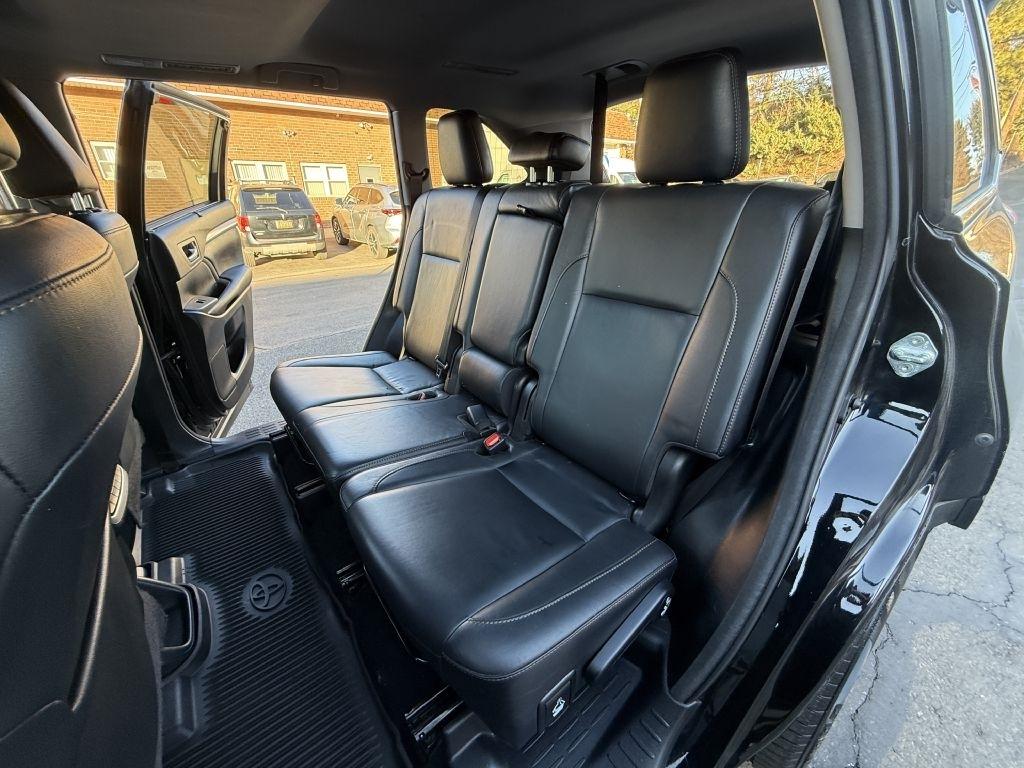 Toyota Highlander  2018