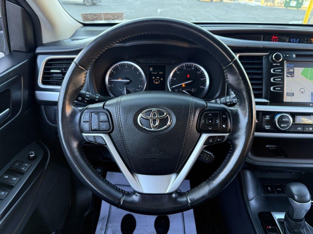 Toyota Highlander  2018