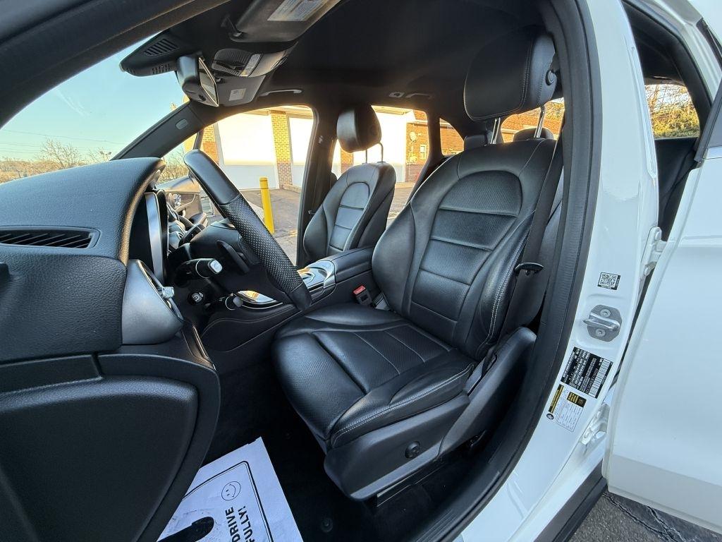 Mercedes-Benz GLC-Class  2019