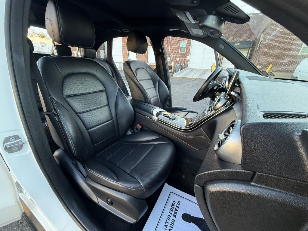 Mercedes-Benz GLC-Class  2019