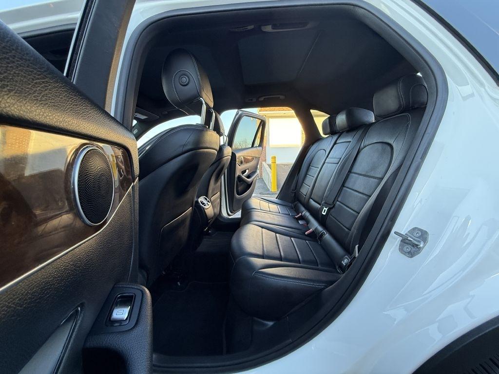 Mercedes-Benz GLC-Class  2019