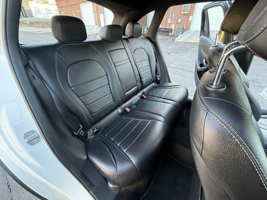 Mercedes-Benz GLC-Class  2019