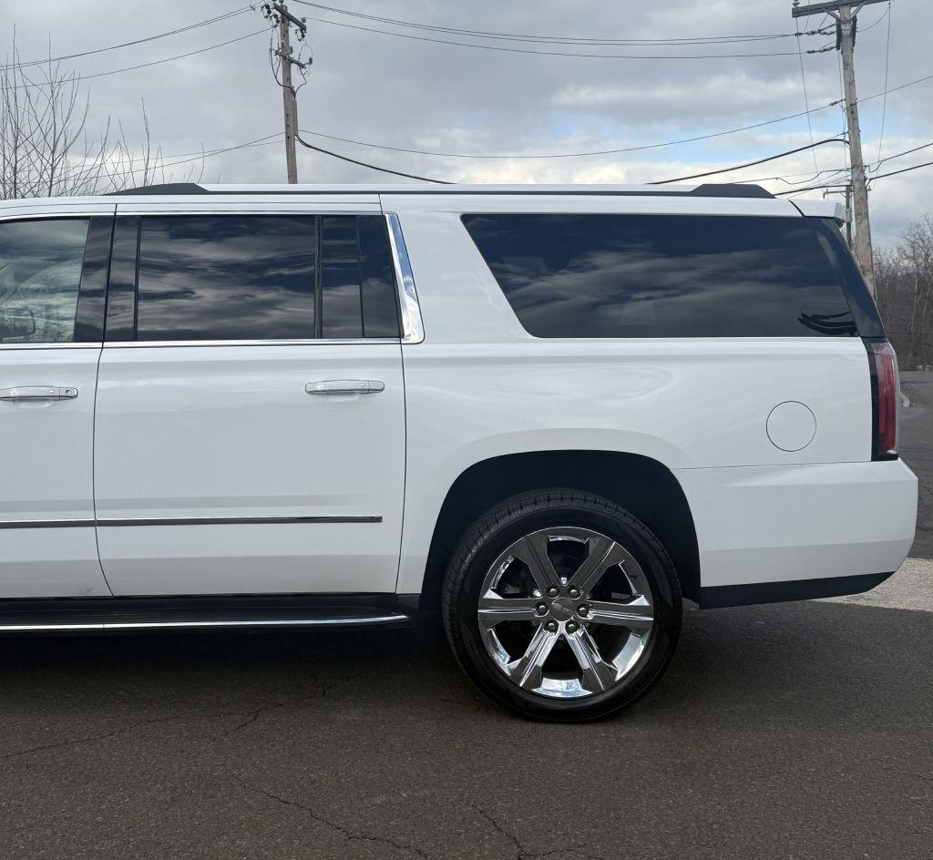 GMC Yukon XL Denali 2017