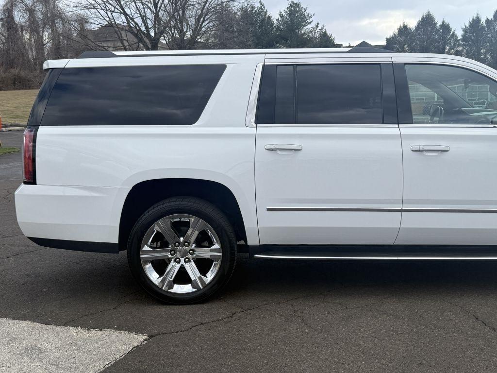 GMC Yukon XL Denali 2017