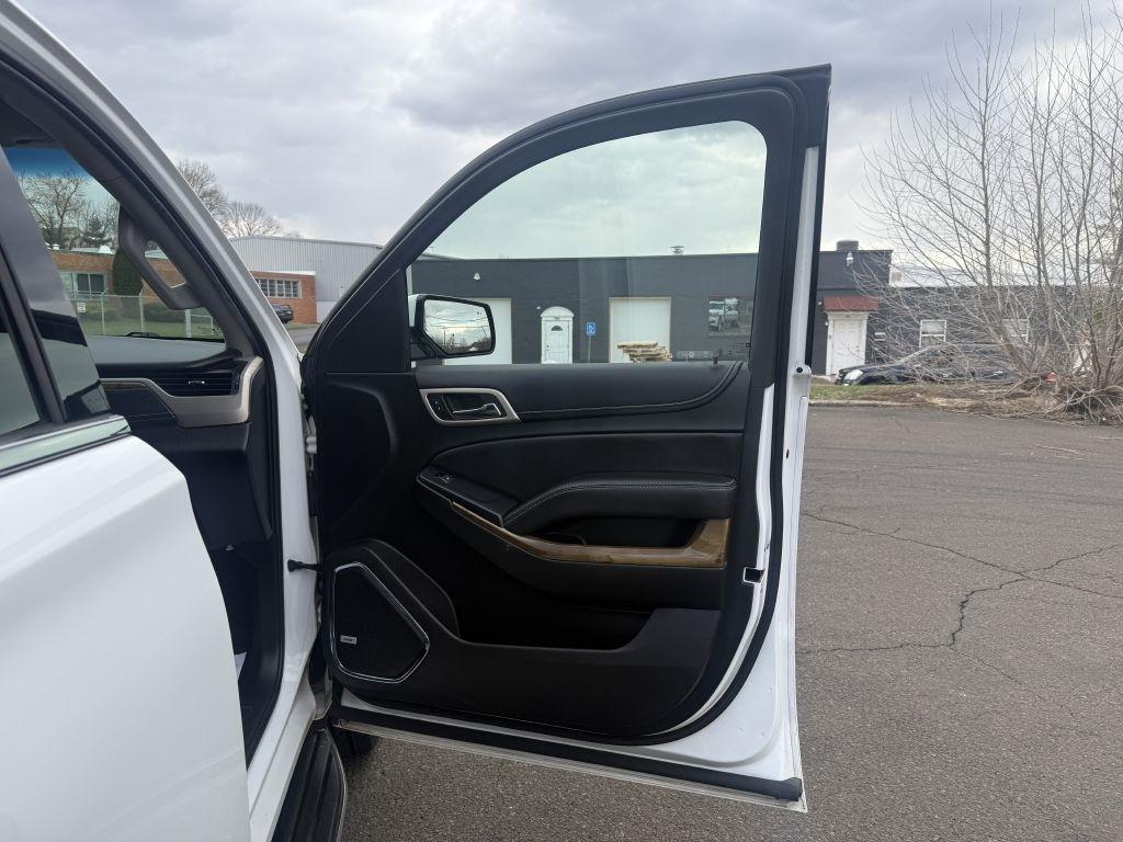 GMC Yukon XL Denali 2017