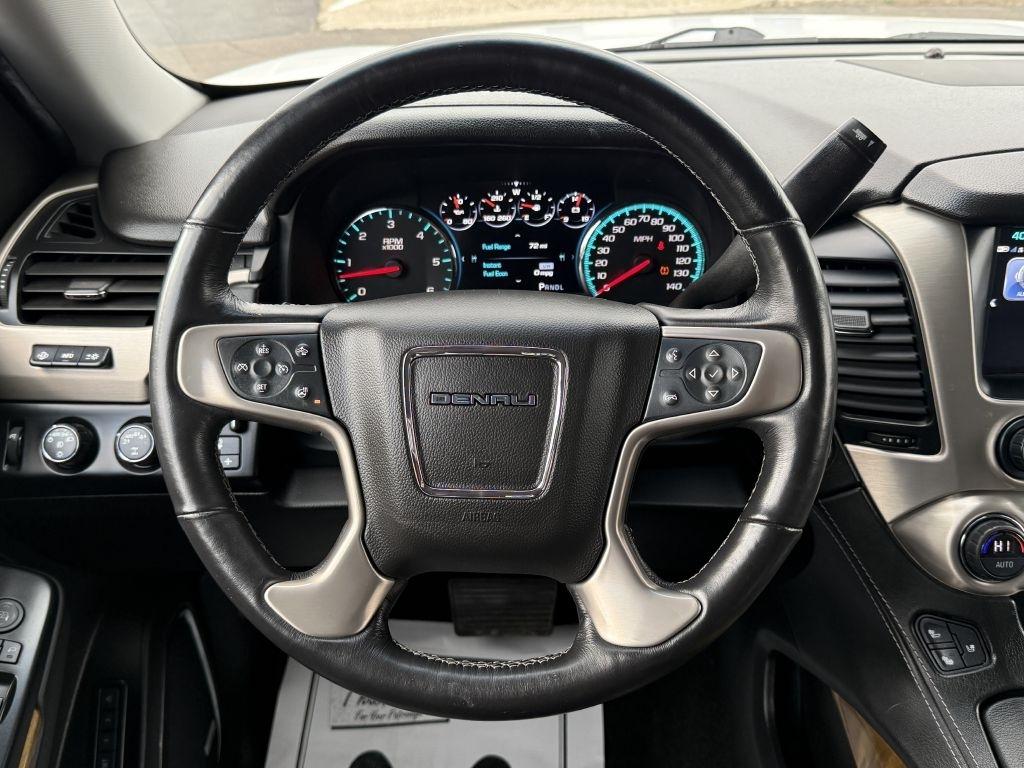 GMC Yukon XL Denali 2017