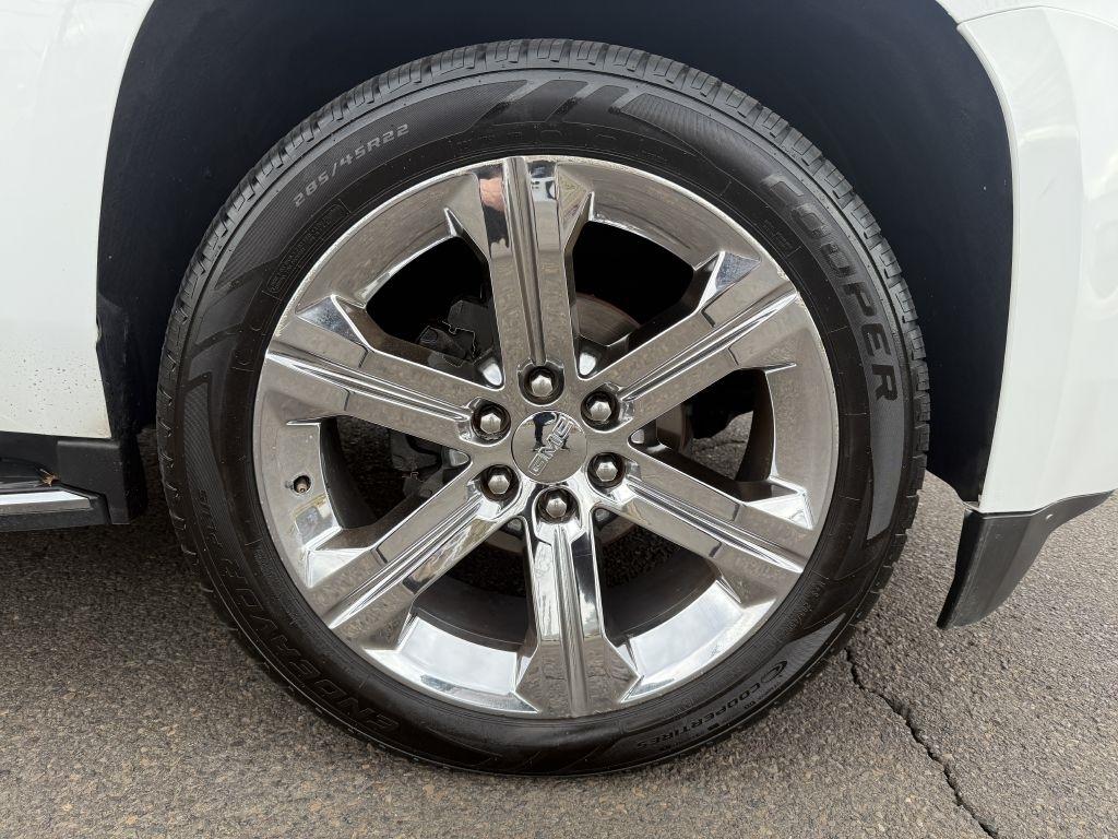 GMC Yukon XL Denali 2017