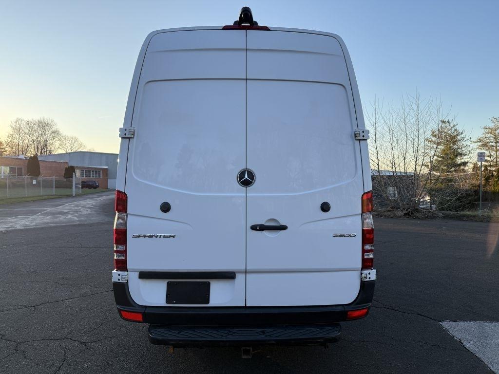 Mercedes-Benz Sprinter  2018