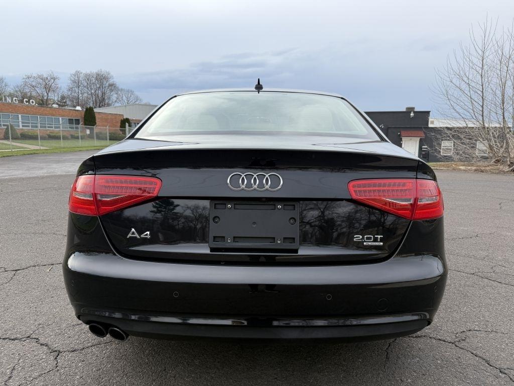 Audi A4  2013