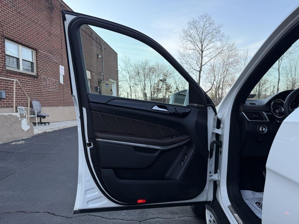 Mercedes-Benz GL-Class  2015