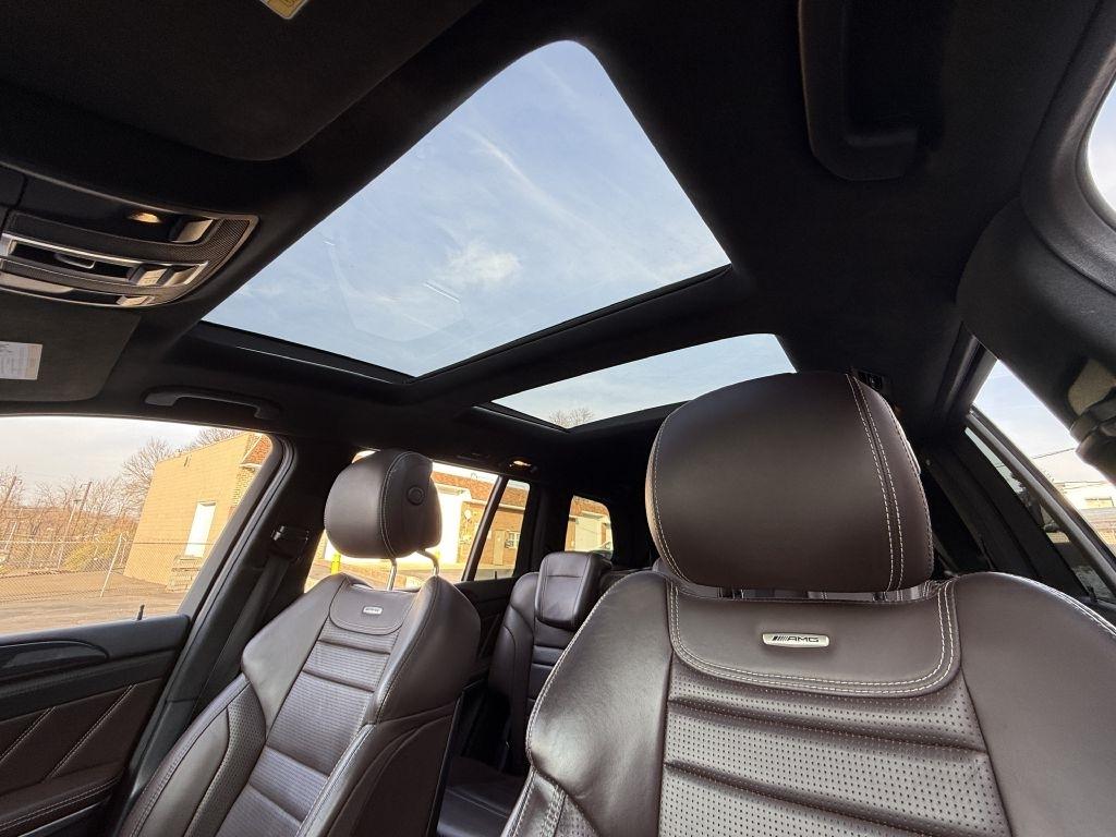 Mercedes-Benz GL-Class  2015