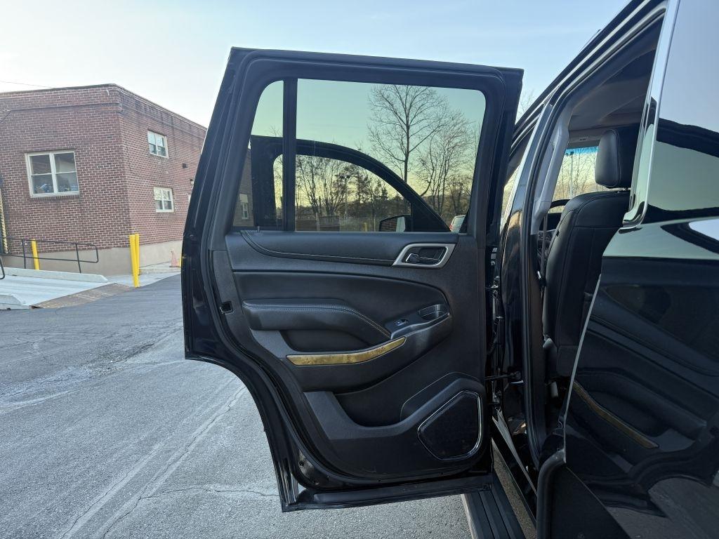 GMC Yukon Denali  2017