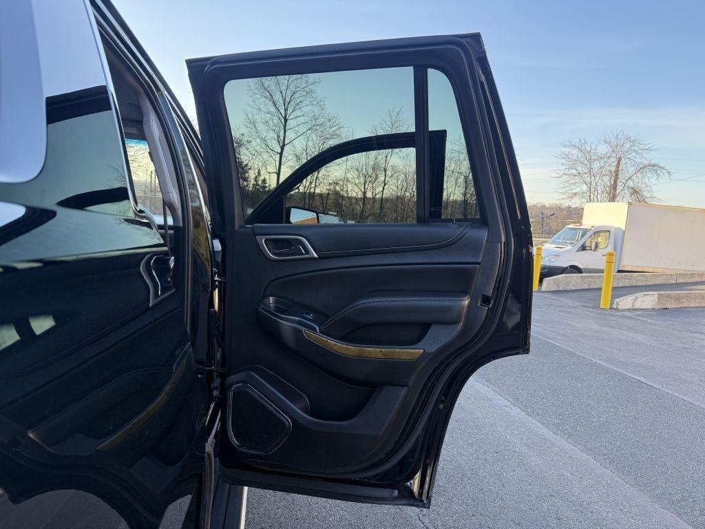 GMC Yukon Denali  2017