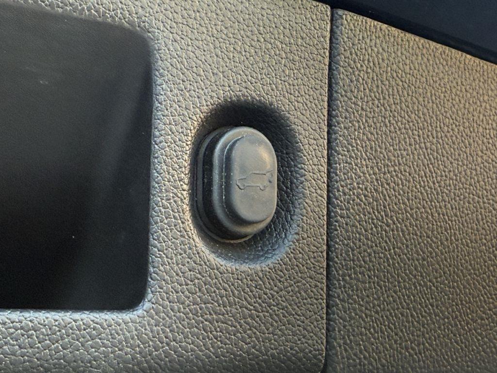 GMC Yukon Denali  2017