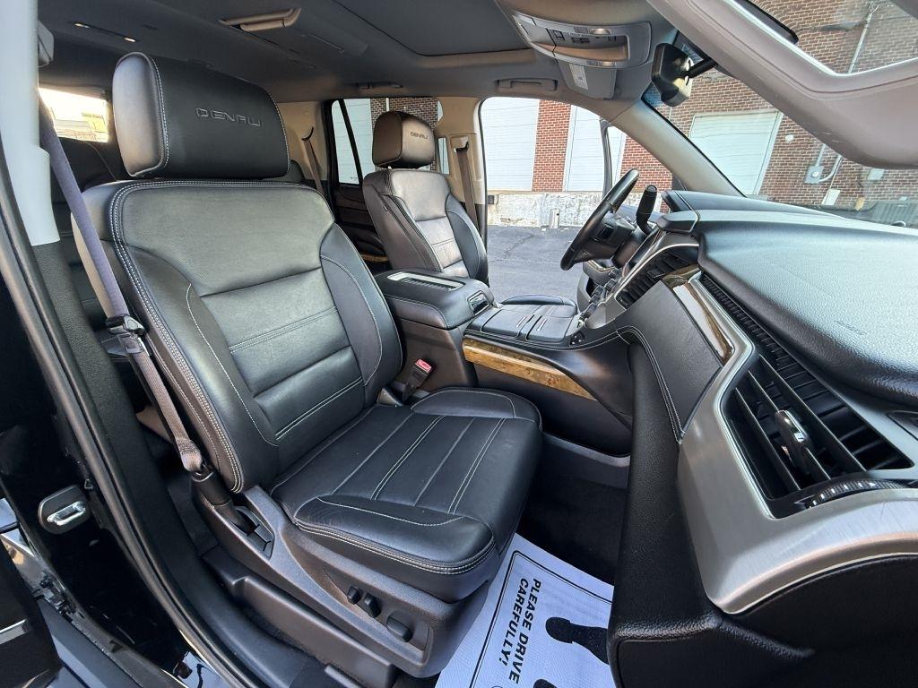 GMC Yukon Denali  2017