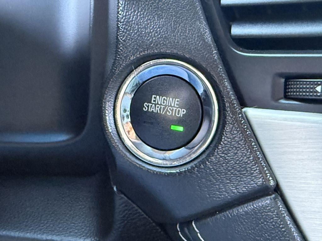 GMC Yukon Denali  2017