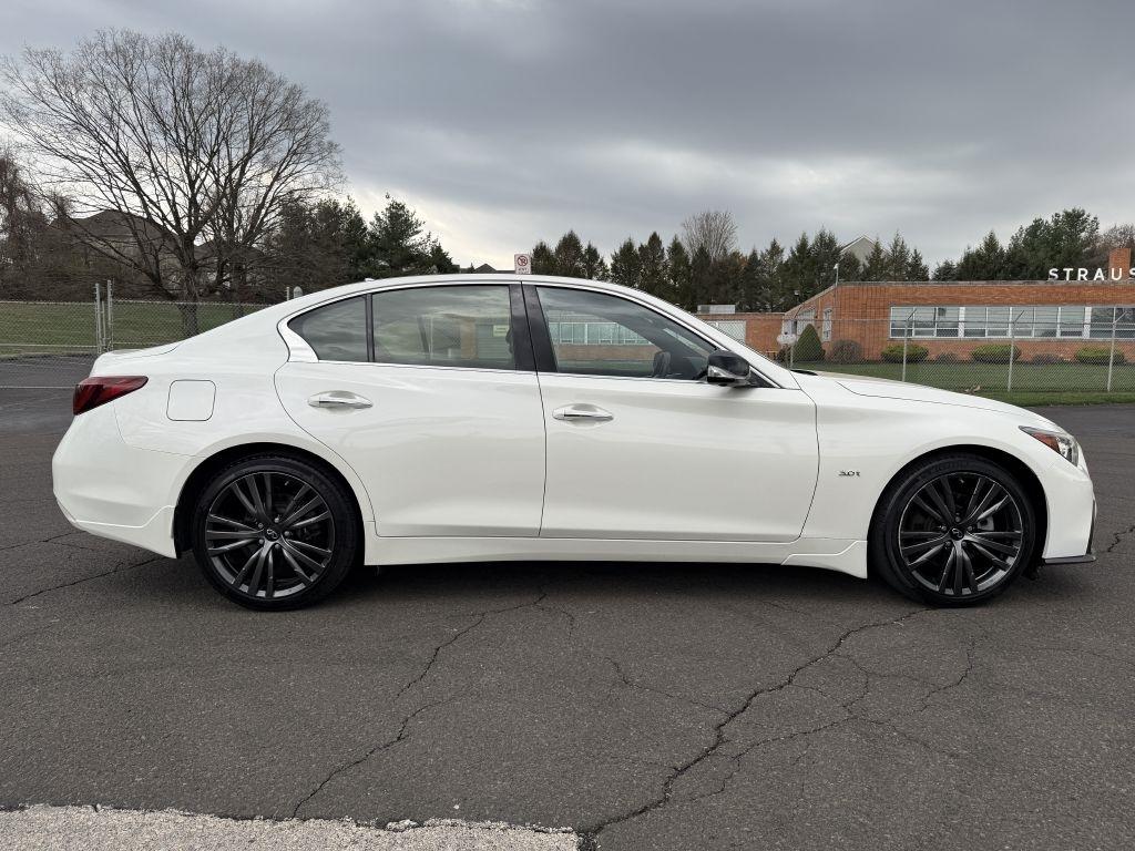 Infiniti Q50  2020