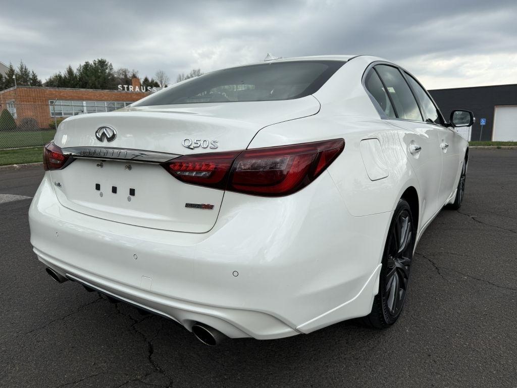 Infiniti Q50  2020