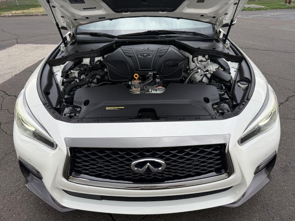 Infiniti Q50  2020