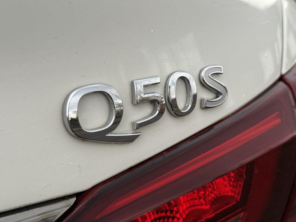 Infiniti Q50  2020