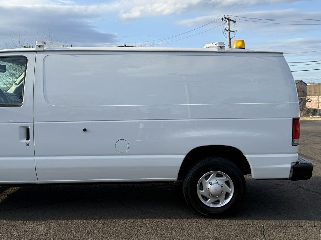 Ford Econoline  2014