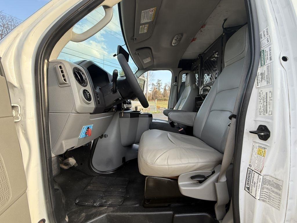 Ford Econoline  2014