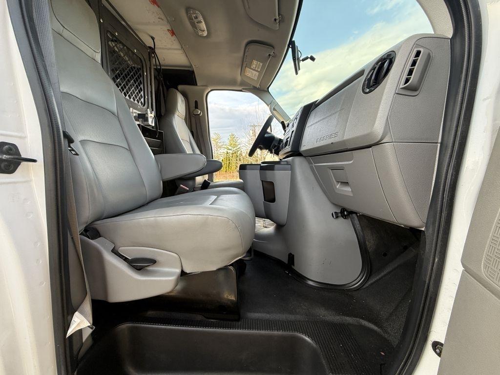 Ford Econoline  2014