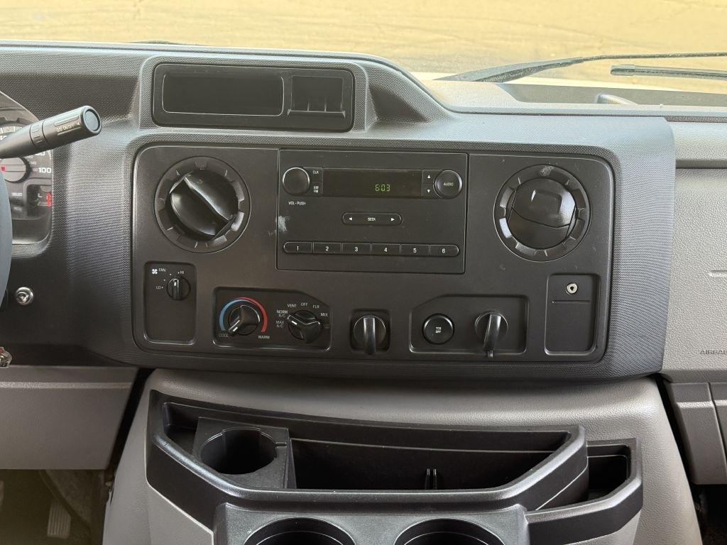 Ford Econoline  2014