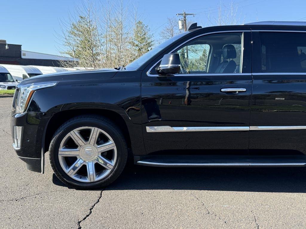 Cadillac Escalade  2017