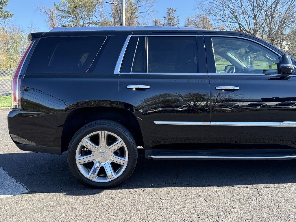 Cadillac Escalade  2017