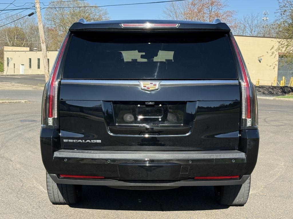 Cadillac Escalade  2017