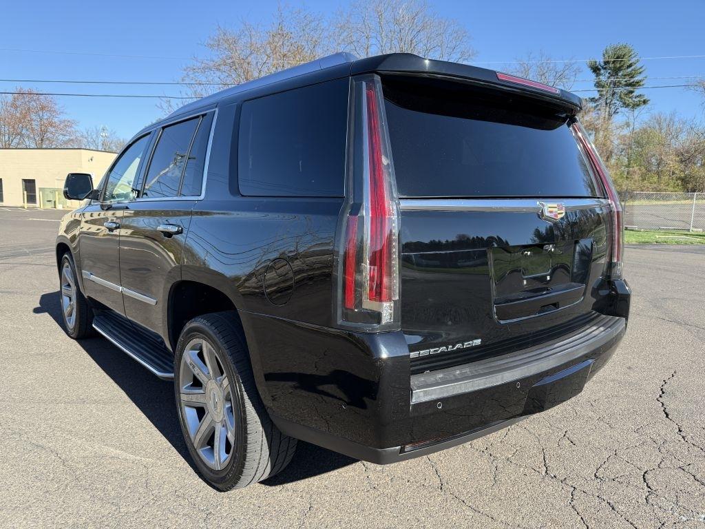 Cadillac Escalade  2017